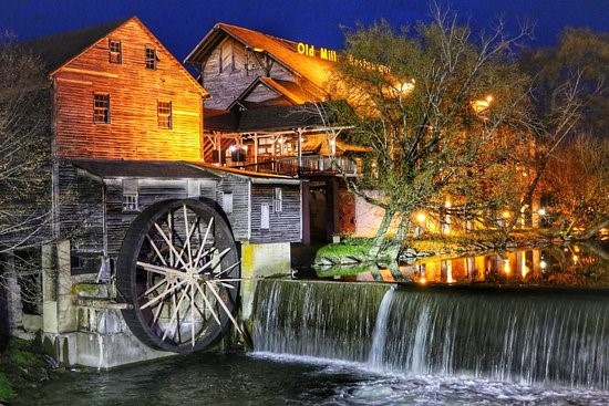 best restaurants in pigeon forge 